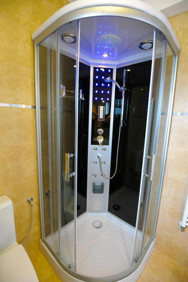 Yael Luxury Apartments 1 Buşteni Quarto foto